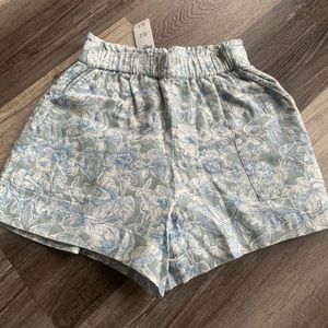 NWT SMALL Abercrombie soft shorts